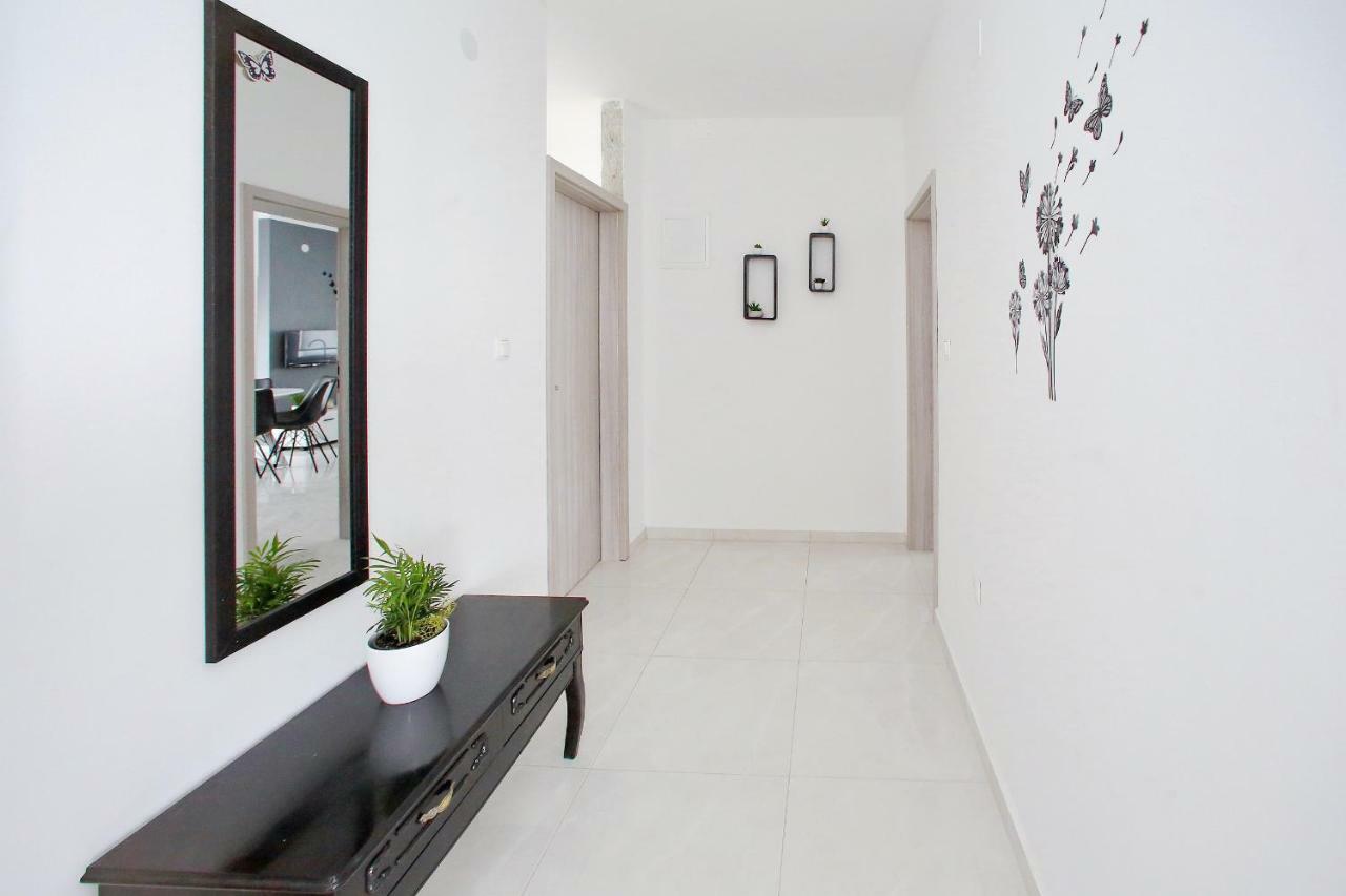 Vito Apartment บาร์บินเย ภายนอก รูปภาพ