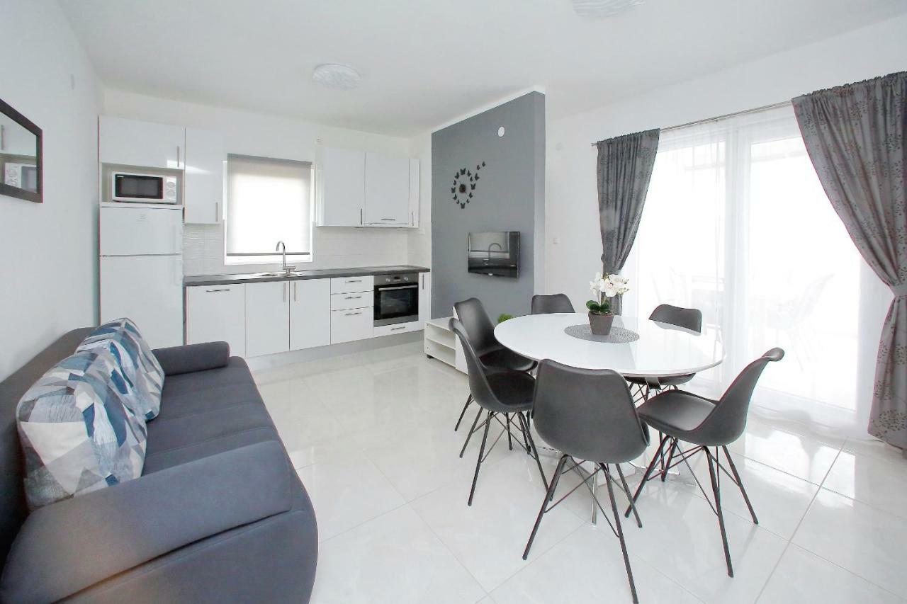 Vito Apartment บาร์บินเย ภายนอก รูปภาพ