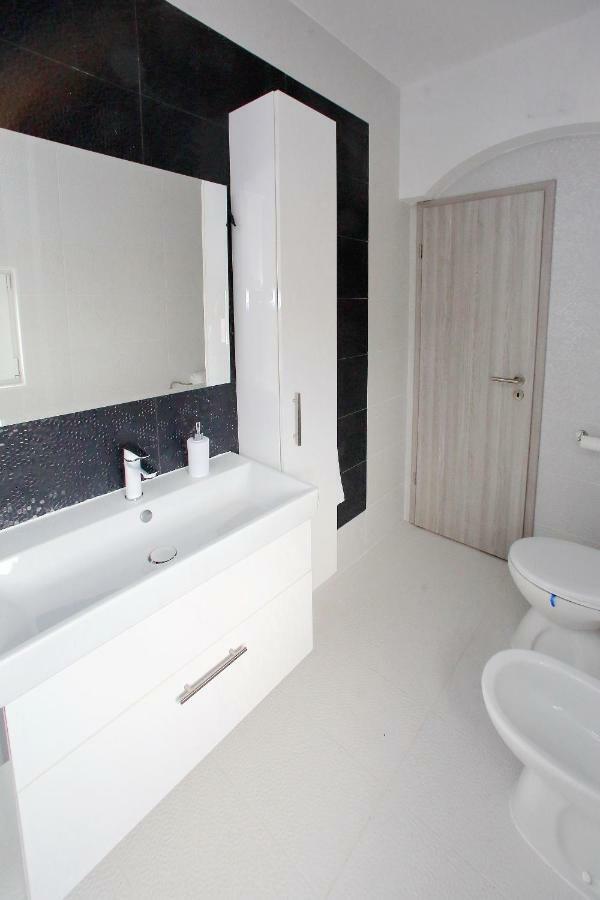 Vito Apartment บาร์บินเย ภายนอก รูปภาพ