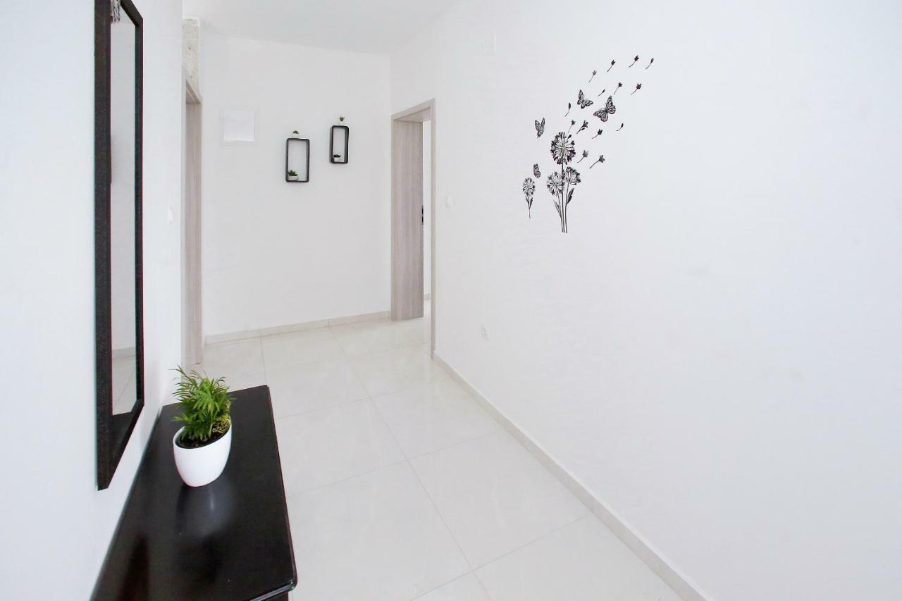 Vito Apartment บาร์บินเย ภายนอก รูปภาพ